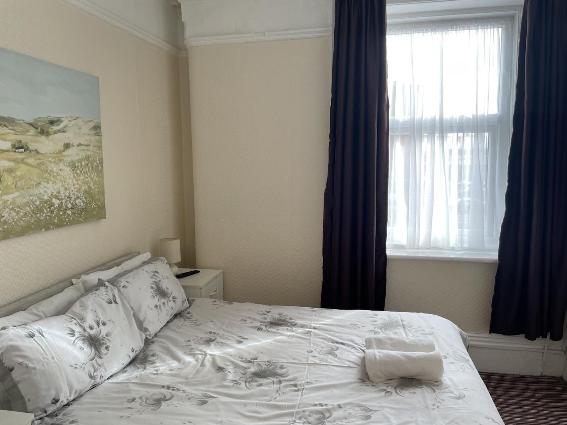 San Diego Guest House - Near Pleasure Beach ブラックプール エクステリア 写真