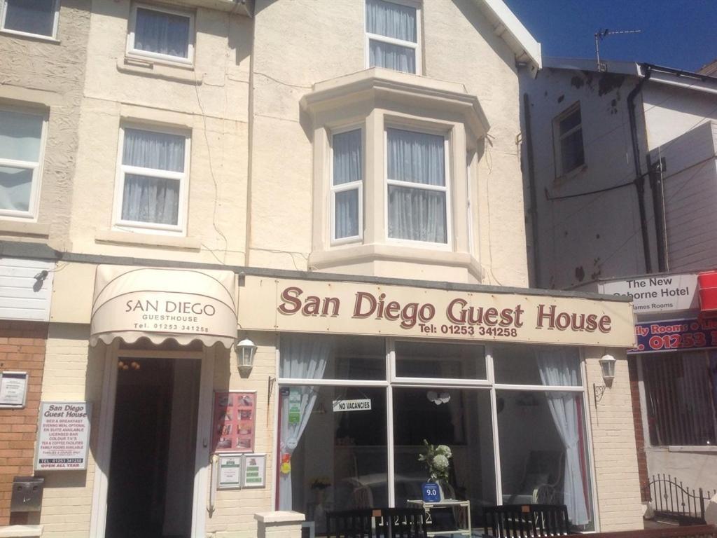 San Diego Guest House - Near Pleasure Beach ブラックプール エクステリア 写真